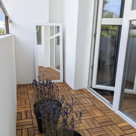 Matisse By Mythings Apartment *